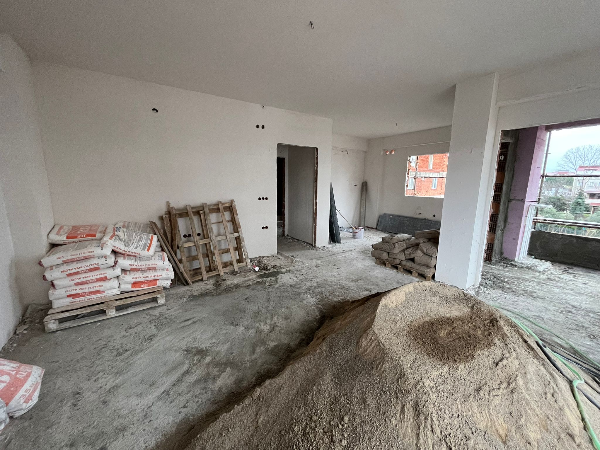MABEL'DEN CUMHURİYET MAH DENİZE YAKIN 3+1 SATILIK DAİRE